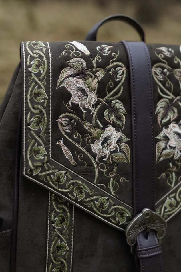 MOONVINE BACKPACK - OLIVE